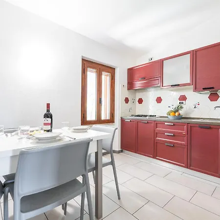 Affittasardegna-casa Azzurra D Daire *